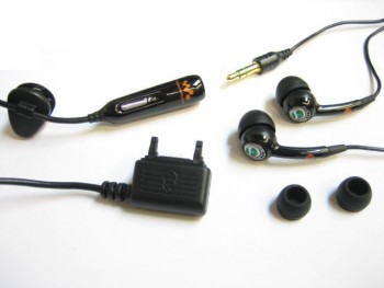 Manos Libre Sony HPM70 Blistec J105 Naite/C510/C901/C902/C903/C905 F305/K510/K550/K800/K810/K850 W200/W205/W300/W380/W395/W508/W580 W595/W995/W600/W610/W710/W760/W800/W810 W880/W890/W910/W950/W960 Z310/Z320/Z550/Z710