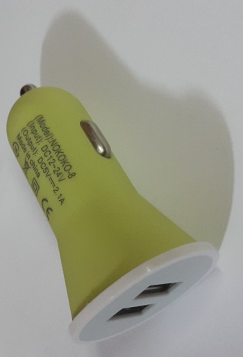 CARGADOR CARRO 2 ENTRADAS GENERICO CU-0152 2100 MAH 5V VERDE