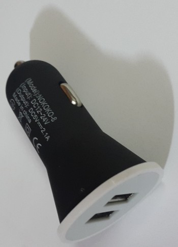 CARGADOR CARRO 2 ENTRADAS GENERICO CU-0152 2100 MAH 5V NEGRO