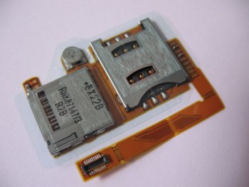 Flex SIM/Memoria Sony W890