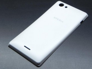 TAPA BATERIA BLANCA SONY XPERIA J ST26